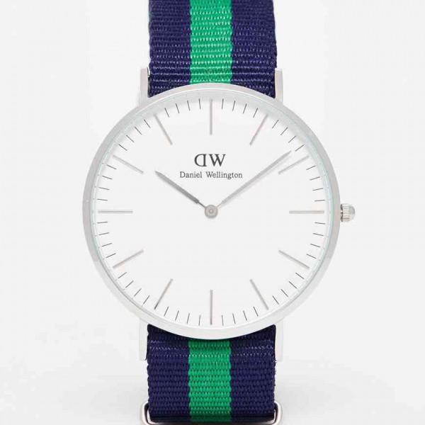 DW Canvas Watch 01